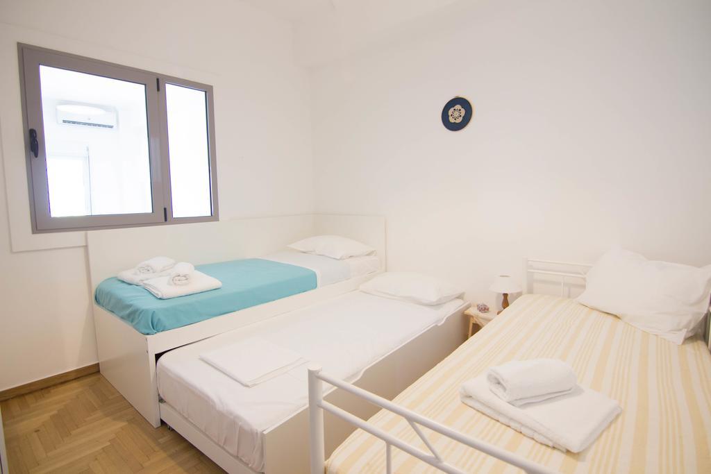 Athenian Blue - Family Apt 5' Minutes From Acropolis Museum Ngoại thất bức ảnh